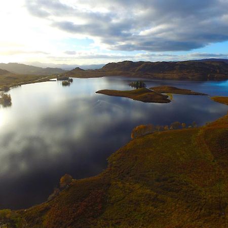 Loch Ness Highland Cottages With Partial Loch View Инвърмористън Екстериор снимка